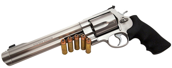Smith & Wesson 500 Magnum revolver