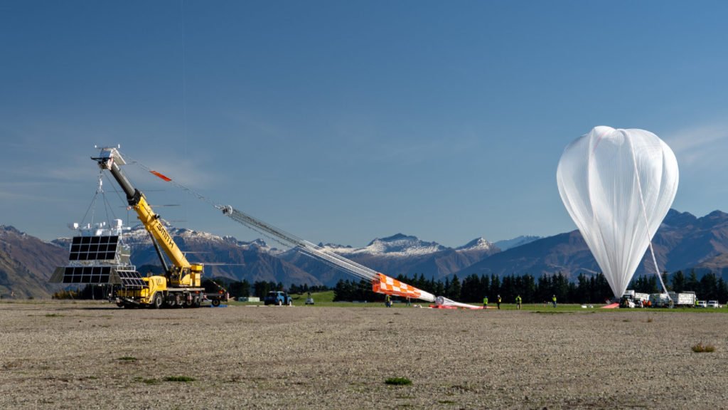 EUSO-2, de ballontelescoop wordt voorbereid voor lancering