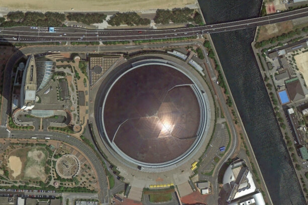 Fukuoka stadion met koepel