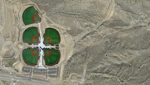 Satellietfoto van Albuquerque Baseball Complex, lijkt op een klavertje vier
