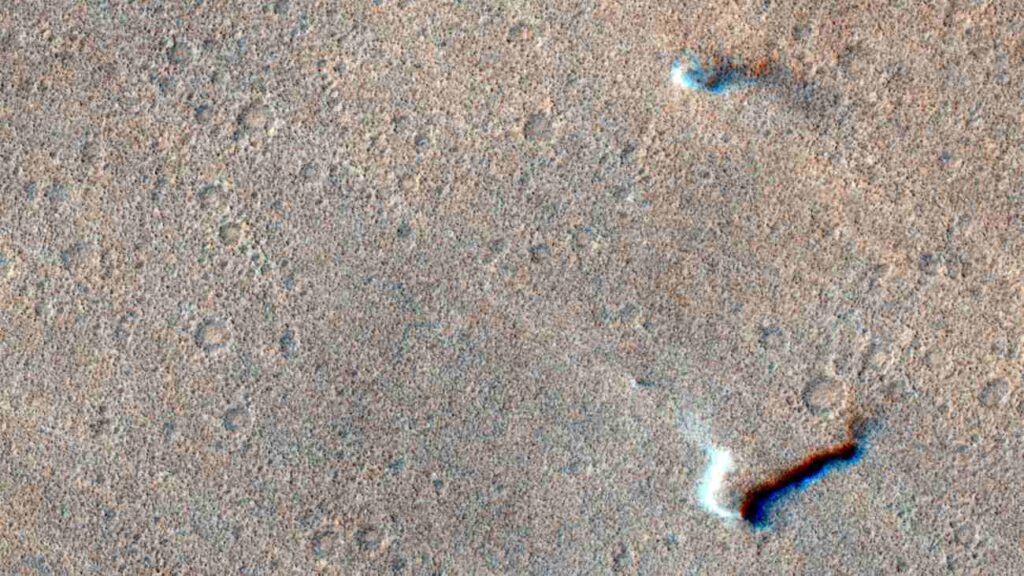 Twee stofhozen op Mars