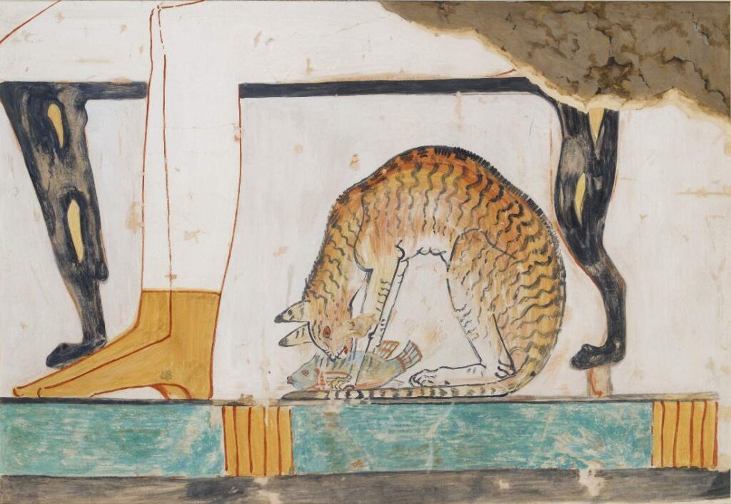 In het oude Egypte werden katten vaak in huiselijke sferen afgebeeld, zoals deze kat die onder een stoel een vis eet