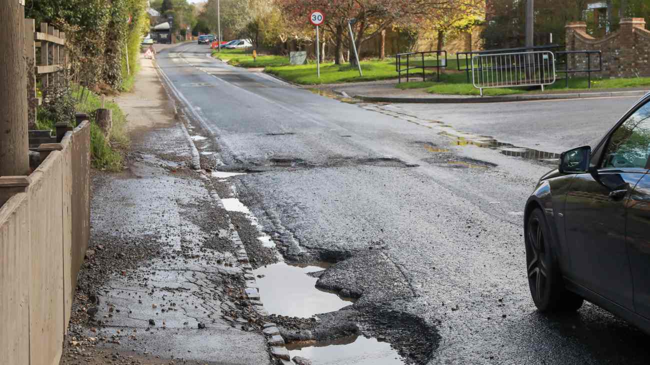beschadigd asfalt