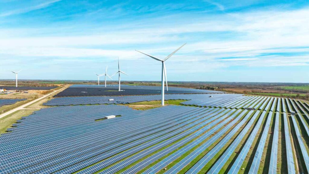 Zonnepanelen en windturbines, hernieuwbare energiebronnen zijn doorbraak van het jaar