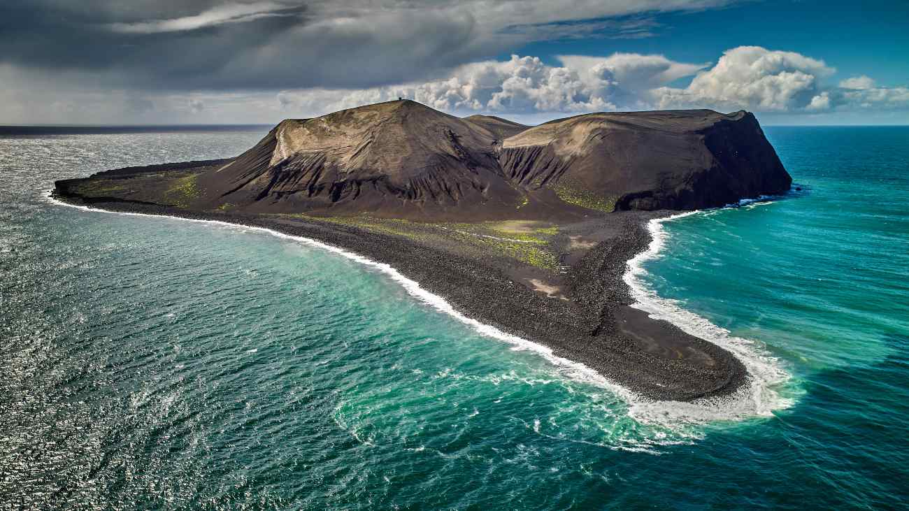 Luchtfoto van Surtsey