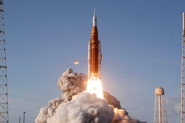 Artemis II lancering