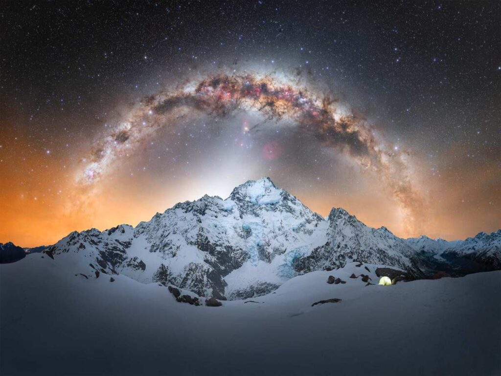 Boog van de Melkweg boven Mount Cook