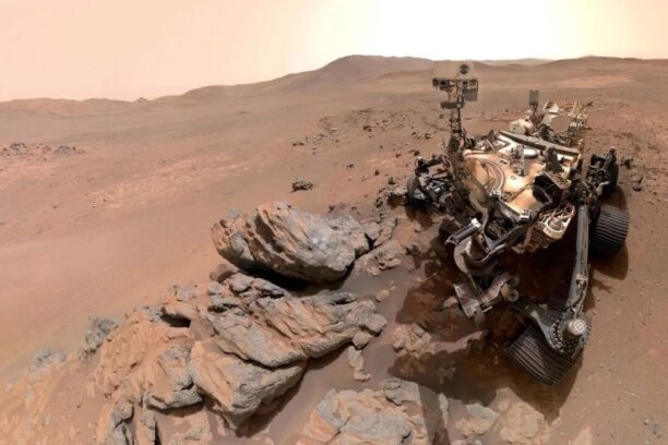 Selfie van Perseverance op Mars