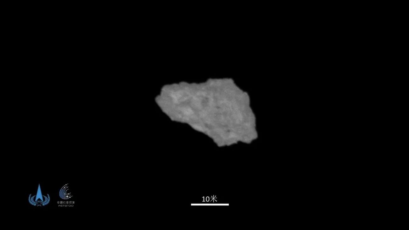 Quasi-maan Kamo'oalewa, gefotografeerd door Tianwen-2